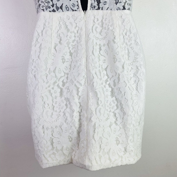 Keepsake Women's High Neck Mini White Lace Sheath Cutout Back Dress Size Large - Picture 7 of 10